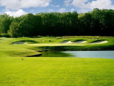 The Hooch Golf Club - Hole 17